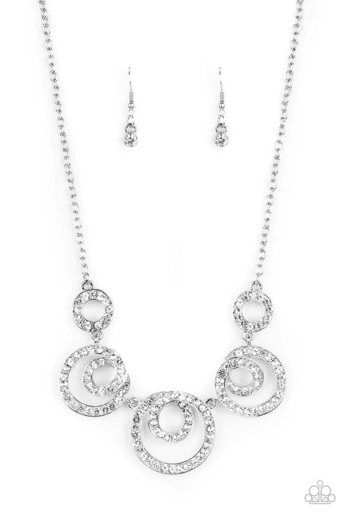. Total Head-Turner - White Necklace